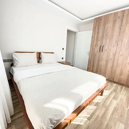 102- Intimate * Ankara